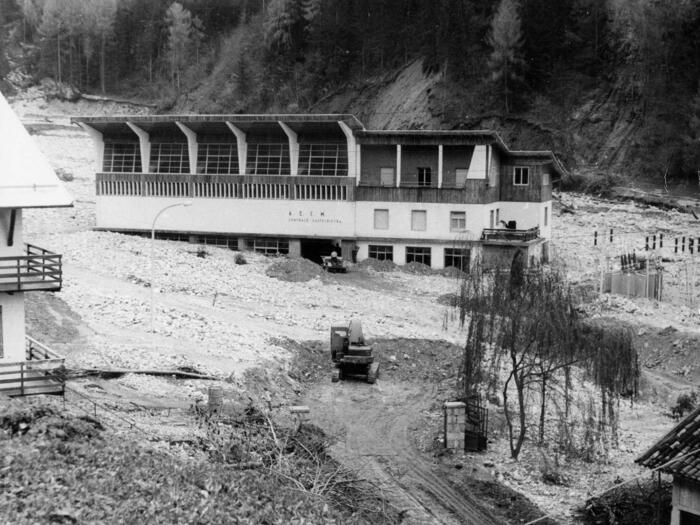  1966 danni dell'alluvione presso la centrale di Castelpietra