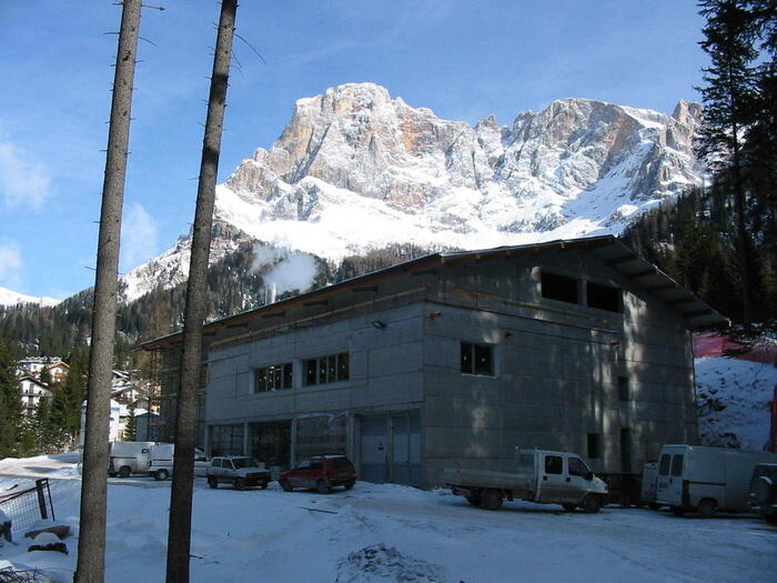 inizio anni duemila - costruzione centrale di teleriscaldamento di San Martino di Castrozza